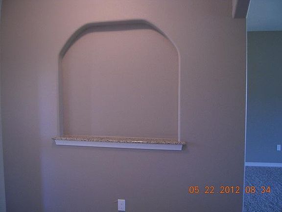 3rd image of 409 Pams Dr