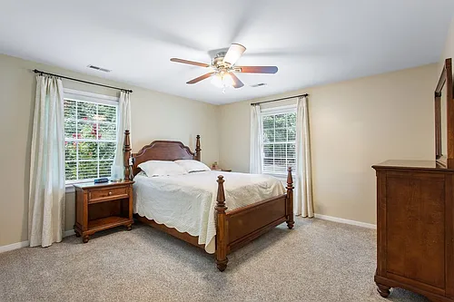 4533 Haymarket Ln Photo 1