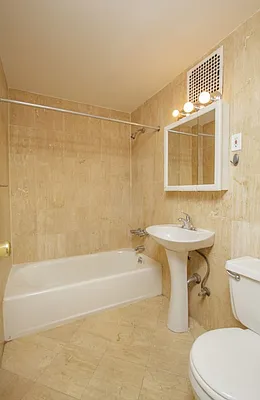 Rented by Keller Williams NYC | media 27