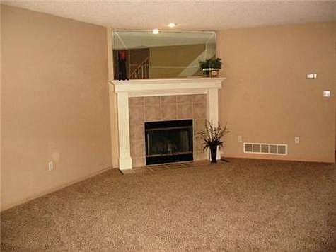 2nd image of 5943 NE Moonstone Dr