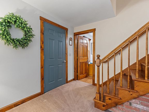 2nd image of 23 Greenbriar Road
