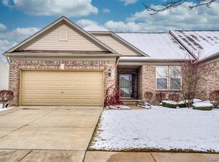 3743 Vicksburg Way, Howell, MI 48843