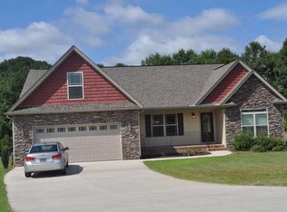252 Sweetgrass Dr, Chesnee, SC 29323