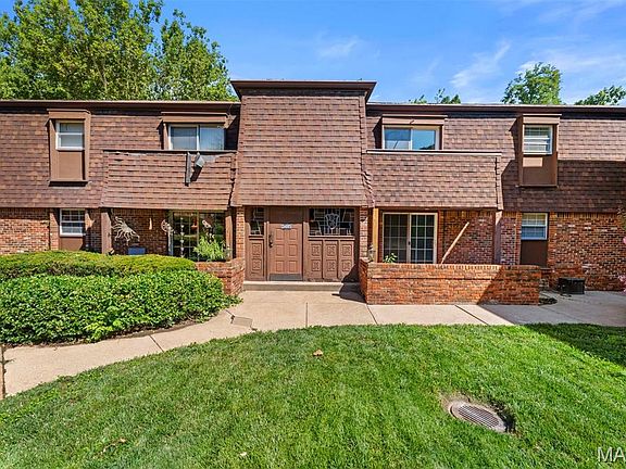 2nd image of 13485 Coliseum Dr APT H