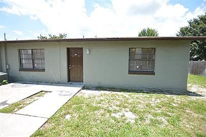 1st image of 3095 Saint Paul Dr