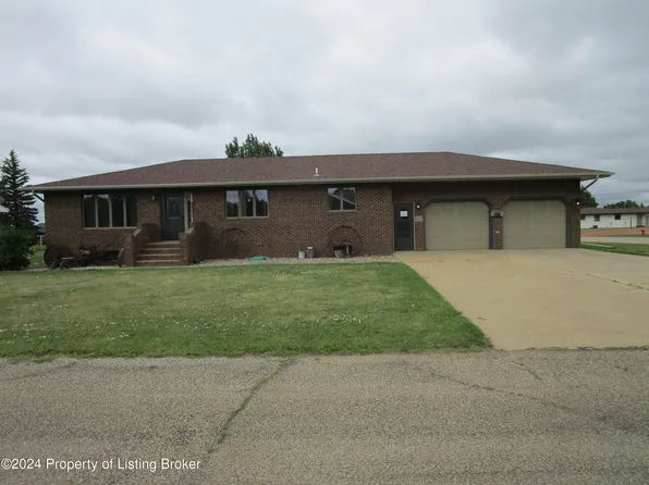 412 5th Ave E, New Leipzig, ND 58562