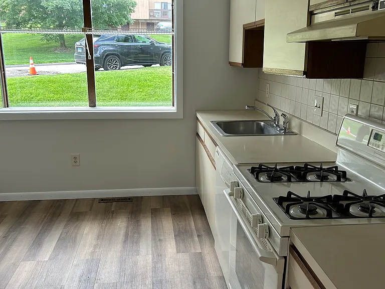 124 Skyview Dr #124 — Photo 13