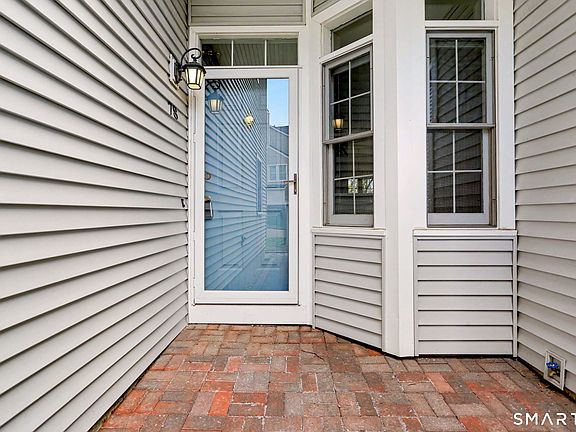 2nd image of 78 Katherine Court #78