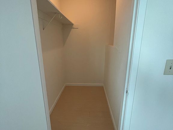 2nd image of 422 Caribrook Way