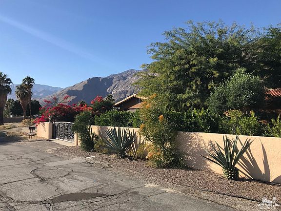 3rd image of 495 N Calle Santa Rosa