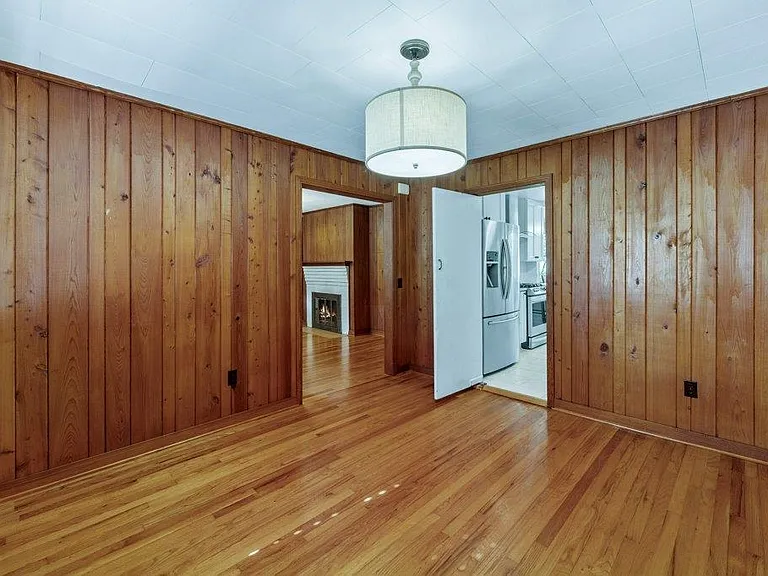 1142 Old Fort Dr — Photo 10