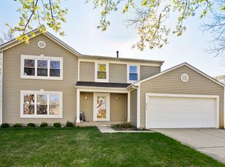 711 Aberdeen Ln, Buffalo Grove, IL 60089