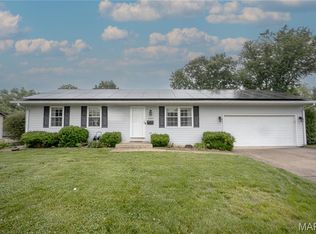 4707 Snow White Ter, Alton, IL 62002
