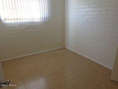 3rd image of 1416 E Cinnabar Ave APT 7