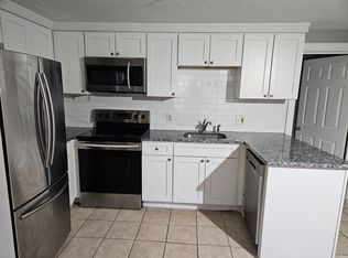16 Prescott St FLOOR 2, Leominster, MA 01453