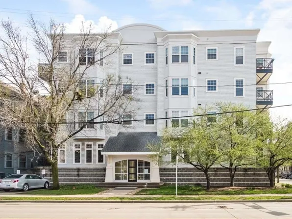 350 West Wilson Street #402, Madison, WI 53703