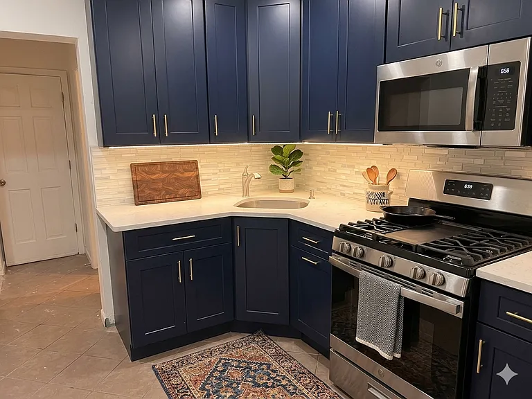 9023 Avenue L — Photo 1