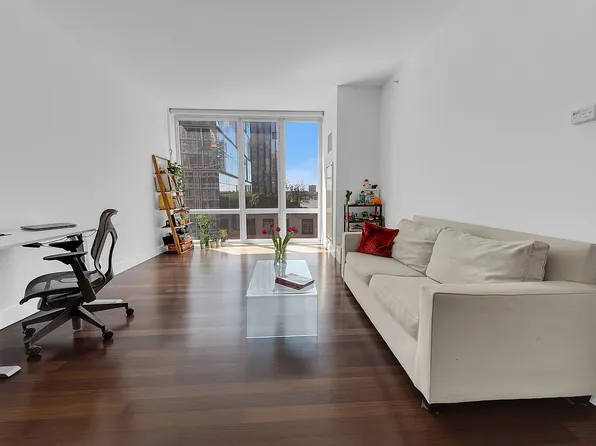 10 W End Ave APT 9C, New York, NY 10023