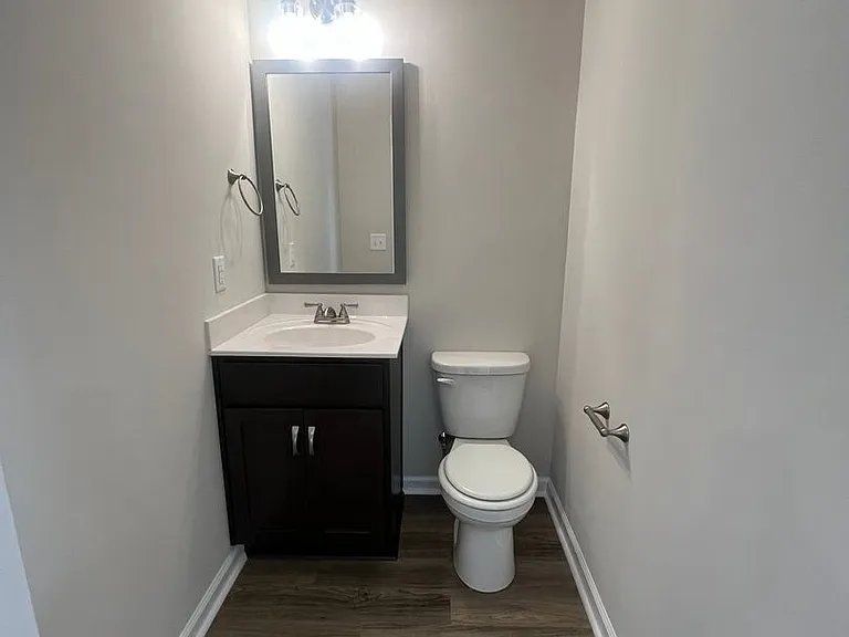 1130 Pembroke Oak Grove Rd — Photo 37