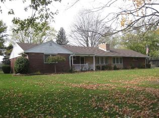 2140 Pleasant View Dr, Troy, OH 45373