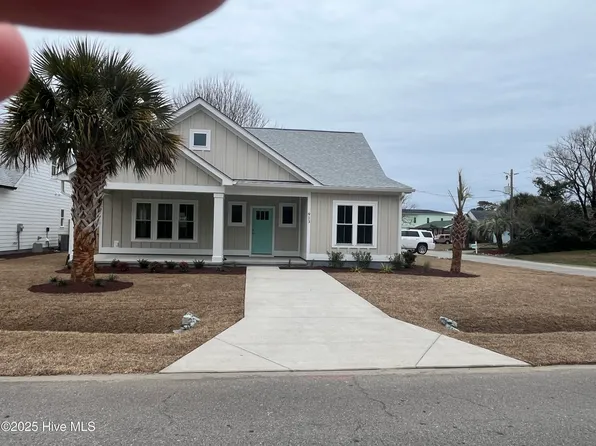 913 Sixth Street S, Carolina Beach, NC 28428