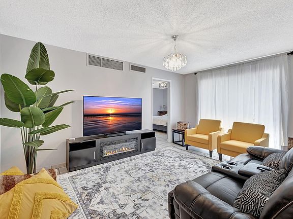 2nd image of 5336 NE 6th Avenue #H7