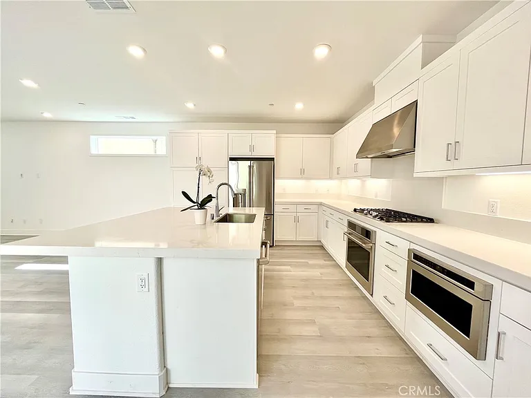 27318 Great Divide Ln — Photo 4