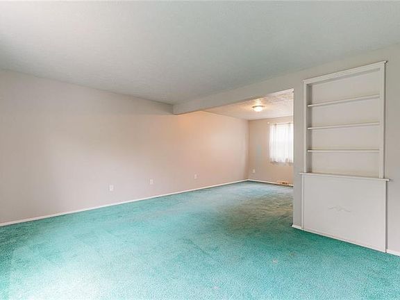 4th image of 2836 Wexford Blvd