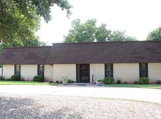 1366 S Leggett Dr, Abilene, TX 79605