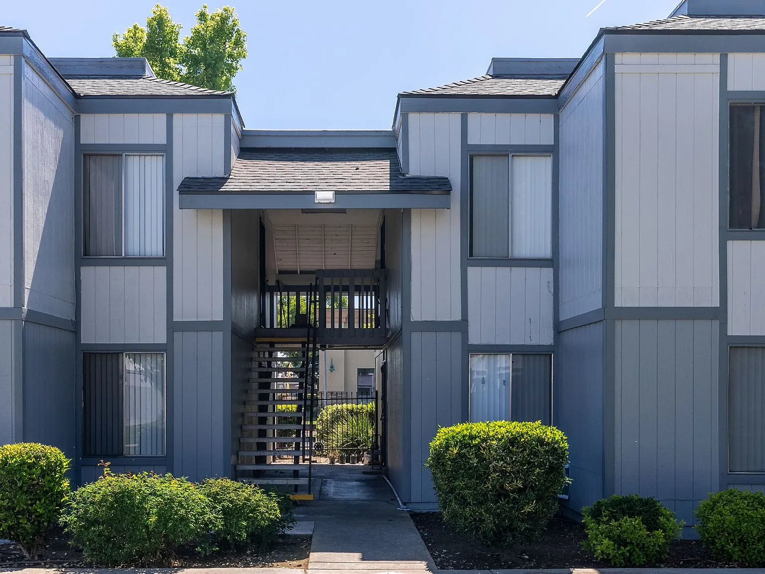 Park View Estates — Photo 4