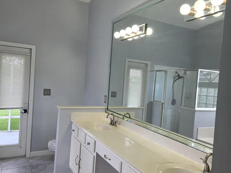 292 Carmel Dr — Photo 23