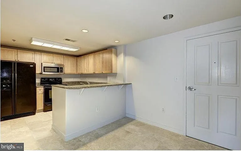 777 7th St NW #1132 — Photo 13