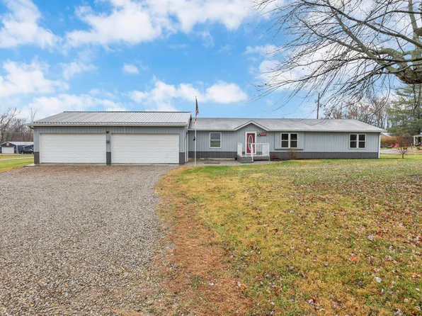 5102 Fairfield Beach Rd NE, Thornville, OH 43076