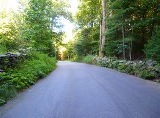 34 Riverford Rd, Brookfield, CT 06804