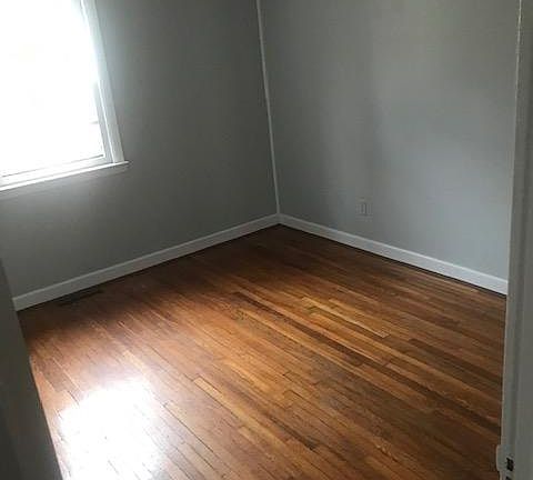 4th image of 207 Lansdale Dr