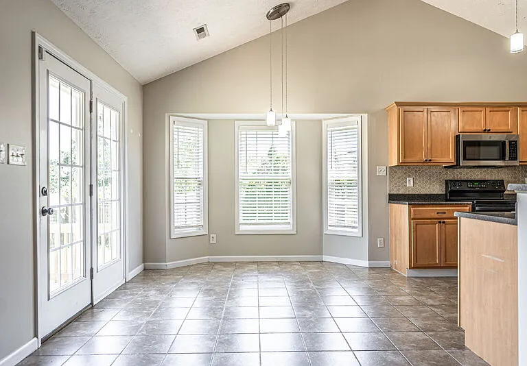 131 River Birch Ln — Photo 8