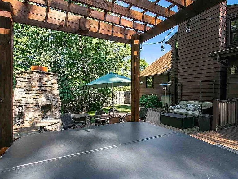 2560 Dunbar Ln — Photo 21