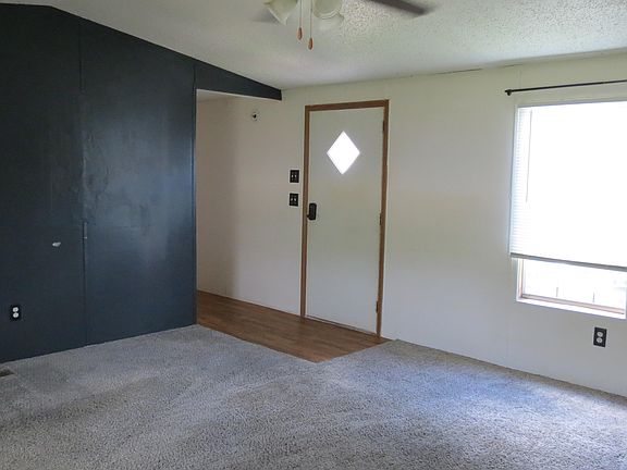3rd image of 1245 Hazel Nut Ln