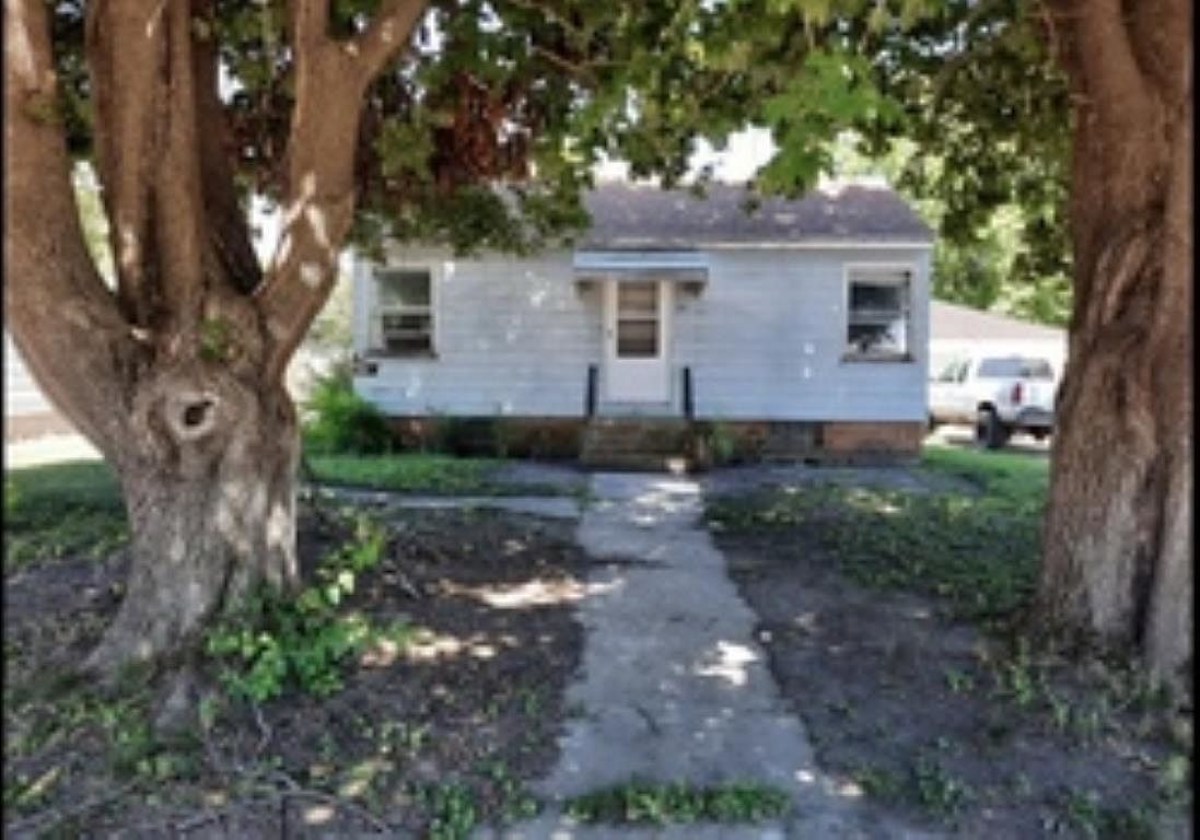 115 Ash St, Ringsted, IA 50578 Zillow