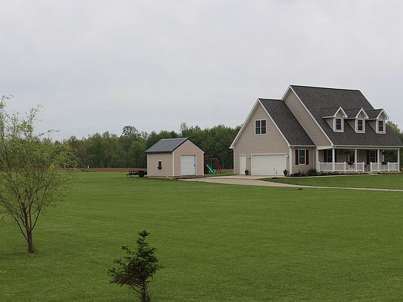 4th image of 231 Township Road 46 S