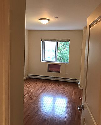 4th image of 28-25 36th St #1F