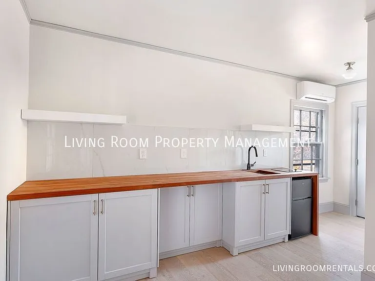 6445 N Williams Ave — Photo 18