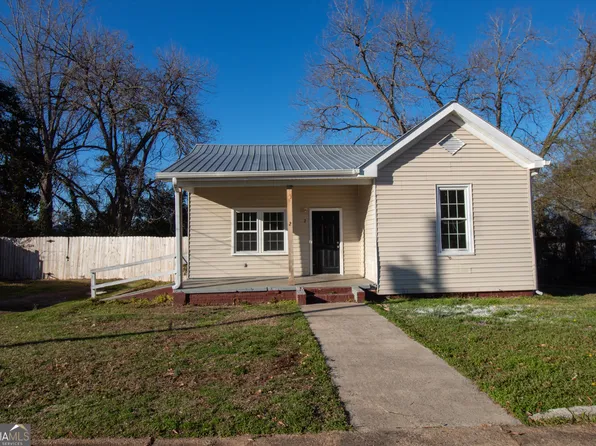 2 Wilson St, Manchester, GA 31816