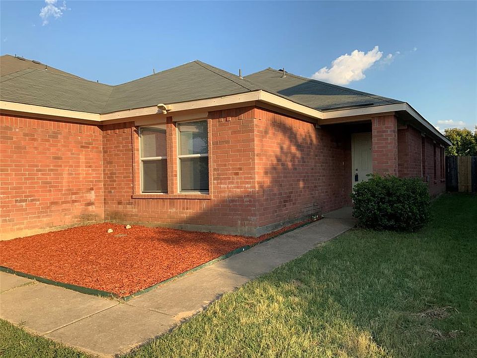 1st image of 2119 Rockwall Dr
