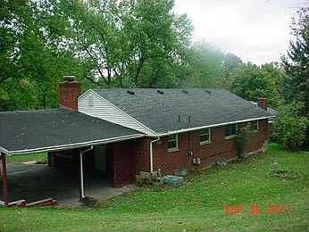 5th image of 36 Pine Bluff Dr