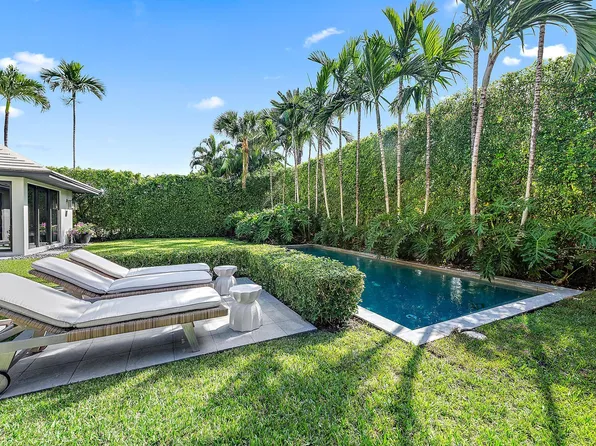 260 N Woods Road, Palm Beach, FL 33480