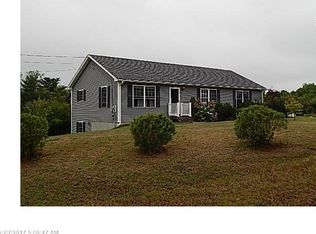 4 Perry Rd, Winterport, ME 04496