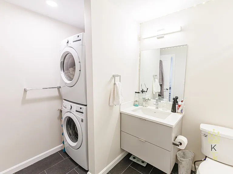 458 Washington St #305 — Photo 7
