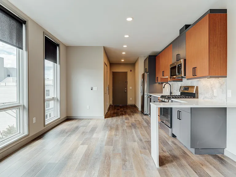 156 Brunswick St #5A — Photo 2