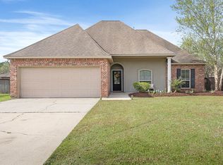 42465 Blythwood Blvd, Ponchatoula, LA 70454